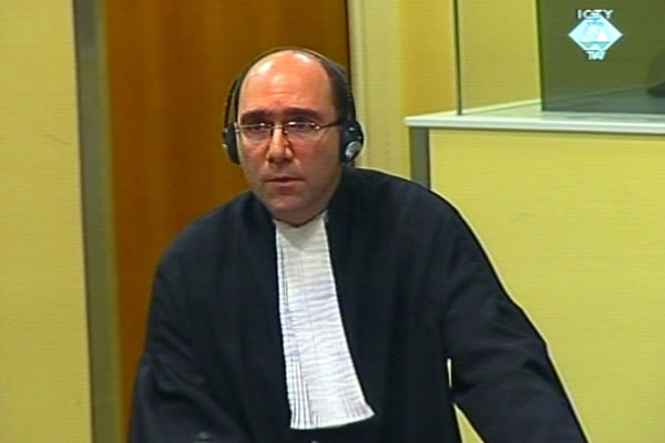 Alex Demirđian, tužilac na suđenju Mići Stanišiću i Stojanu Župljaninu