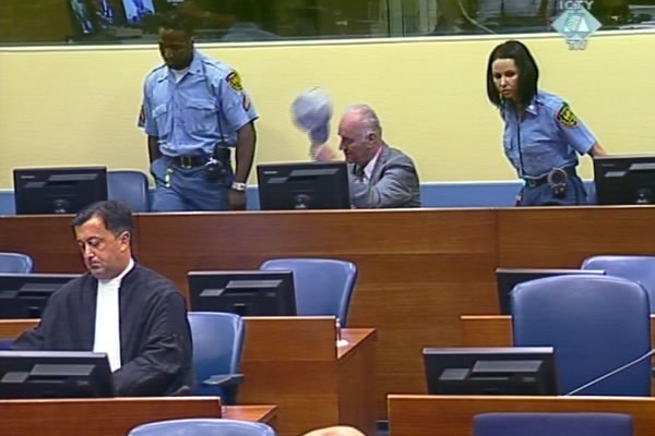 Ratko Mladić u sudnici Tribunala