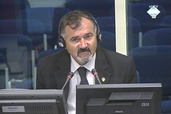 Simo Tuševljak, svjedok odbrane Miće Stanišića 