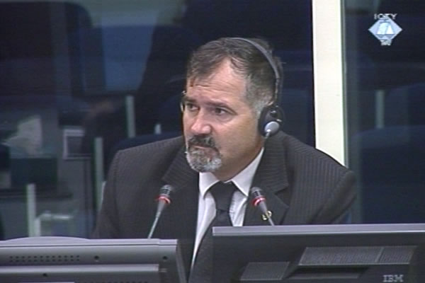 Simo Tuševljak, svjedok odbrane Miće Stanišića 