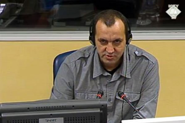 Ivica Pinter, svjedok na suđenju Goranu Hadžiću 
