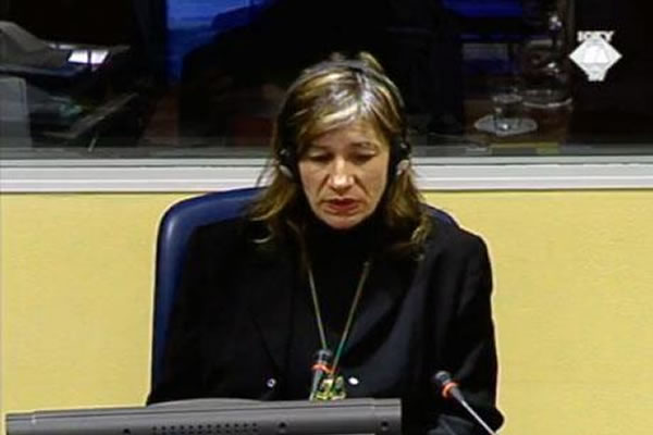 Samira Baranjek, svjedok na suđenju Goranu Hadžiću Samira Baranjek, svjedok na suđenju Goranu Hadžiću