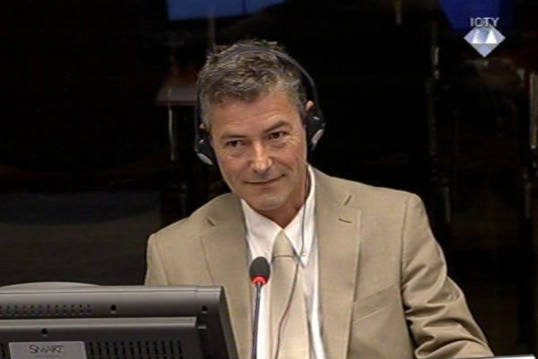 Jean-Rene Ruez, svjedok na suđenju Ratku Mladiću