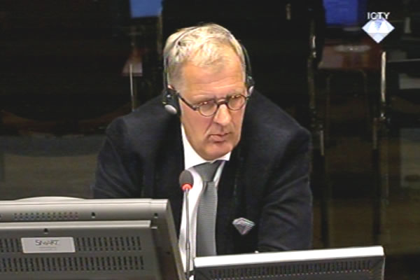 Pieter Boering, svjedok na suđenju Ratku Mladiću 