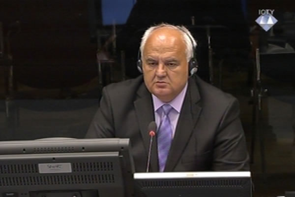 Dragomir Keserović, svjedok na suđenju Ratku Mladiću 