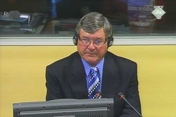 John Wilson, svjedok na suđenju Goranu Hadžiću 