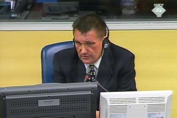 Mladen Lončar, svjedok na suđenju Goranu Hadžiću 