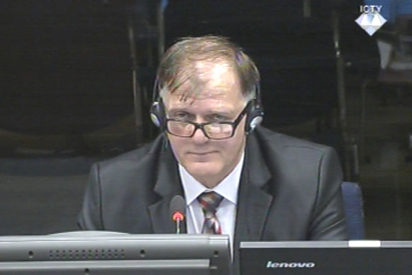 Čedo Šipovac, svjedok na suđenju Radovanu Karadžiću 