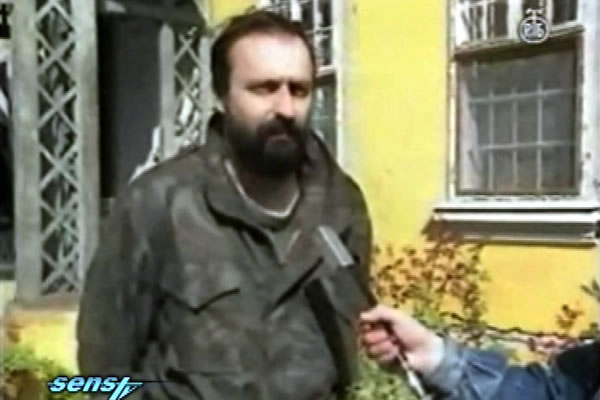 Goran Hadžić daje intervju u Šidu, 20. novembra 1991. godine