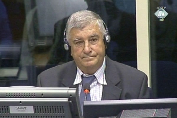 Svetozar Petković, svjedok odbrane Ratka Mladića Svetozar Petković, svjedok odbrane Ratka Mladića