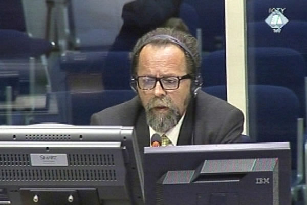 Vojin Šuša, svjedok odbrane Gorana Hadžića 