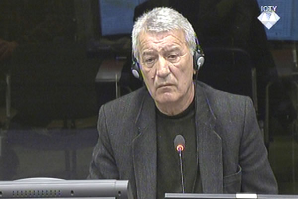 Mirko Perić, svjedok odbrane Ratka Mladića 