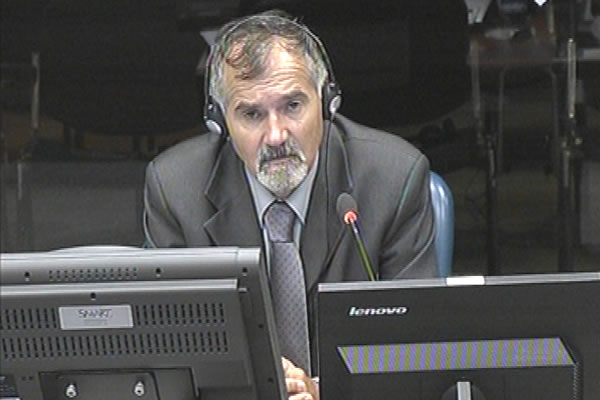 Simo Tuševljak, svjedok odbrane Ratka Mladića 