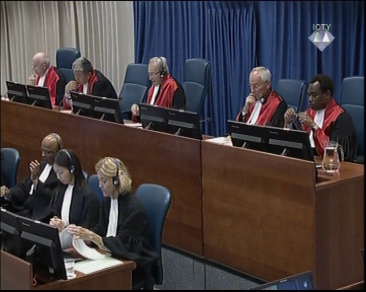 Žalbeno veće u predmetu Župljanin i Stanišić Žalbeno veće u predmetu Župljanin i Stanišić