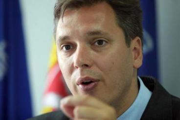 Aleksandar Vučić, generalni sekretar Srpske radikalne stranke