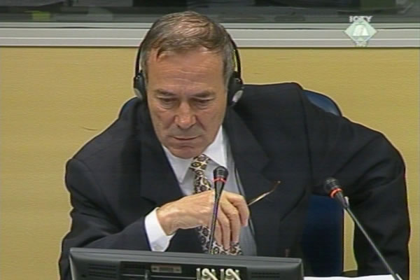 Branko Gajić, svjedok na suđenju Ramushu Haradinaju, Idrizu Balaju i Lahiju Brahimaju