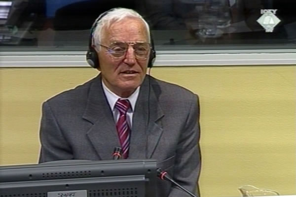 Dušan Kovačević, svjedok odbrane Momčila Perišića