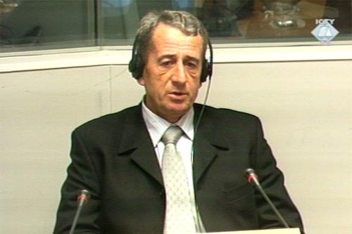 Ejub Dedić, svjedok odbrane Nasera Orića
