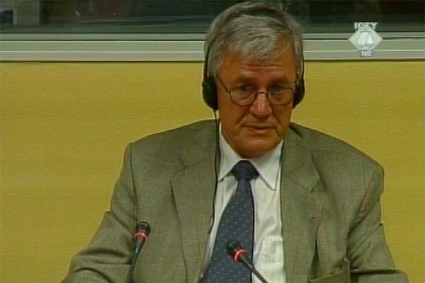 Emin Purić, svjedok na suđenju Momčilu Krajišniku