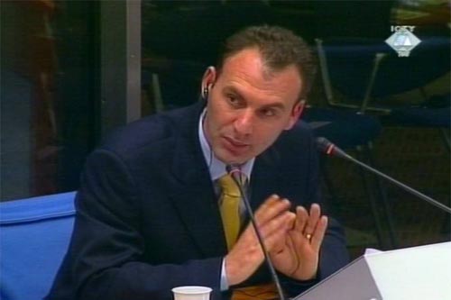 Fatmir Limaj svjedoči na svom suđenju