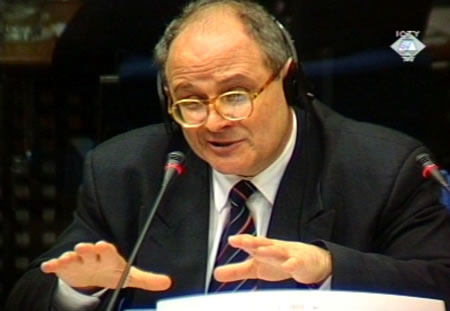 Kosta Čavoški, svjedok na suđenju Stanislava Galića