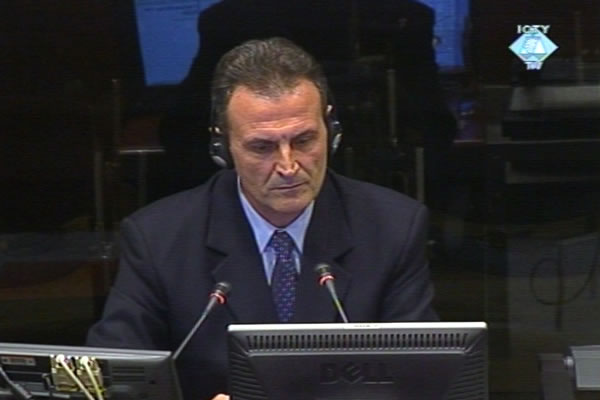 Ljubiša Vukašinović, svjedok na suđenju Vojislavu Šešelju