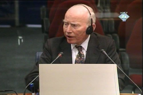 Martin Garrod, svjedok na suđenju Mladenu Naletiliću 