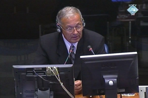 Milan Đaković, svjedok na suđenju Vlastimiru Đorđeviću