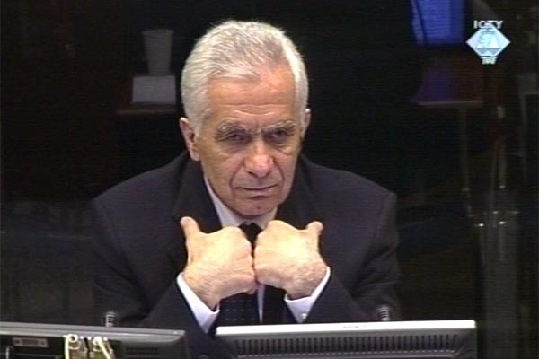 Momčilo Krajišnik svjedoči u svoju odbranu