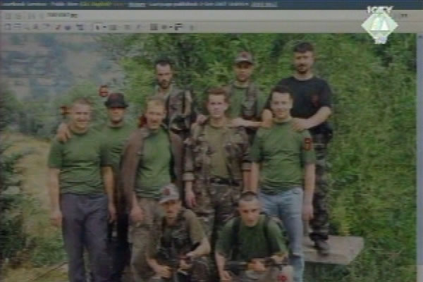 Pripadnici Oslobodilačke nacionalne Armije u Makedoniji