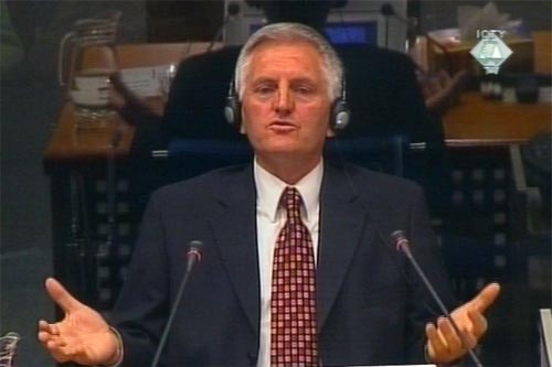 Obrad Stevanović, svjedok na suđenju Miloševiću
