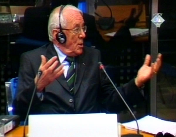 Philippe Morillon, svjedok na suđenju Slobodanu Miloševiću