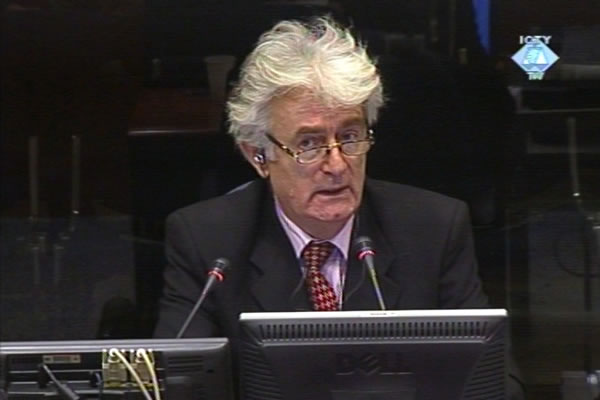 Radovan Karadžić svedoči u odbranu Momčila Krajišnika