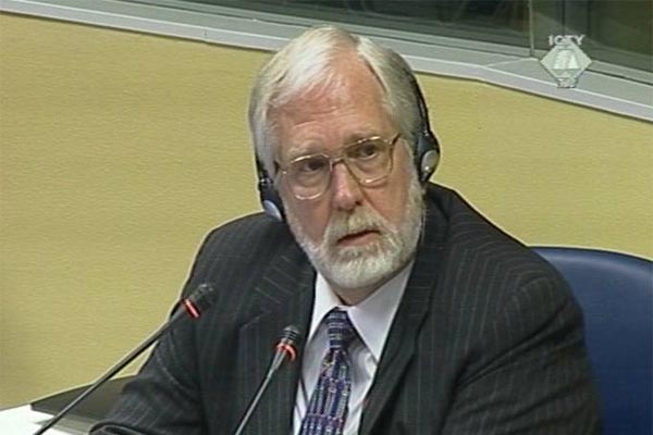 Robert Donia, svjedok na suđenju Milomiru Stakiću