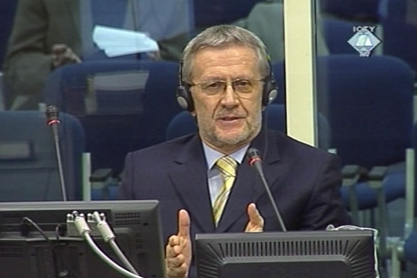 Slobodan Božić, svjedok odbrane Brune Stojića