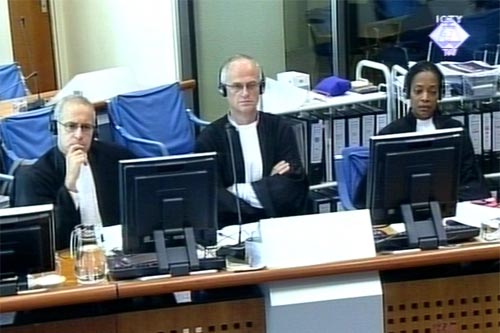 Tužilaštvo na suđenju Naseru Oriću