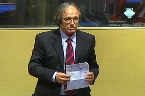 Vlastimir Đorđević u sudnici Tribunala