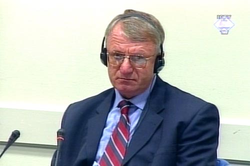 Vojislav Šešelj na konferenciji o stanju u postupku